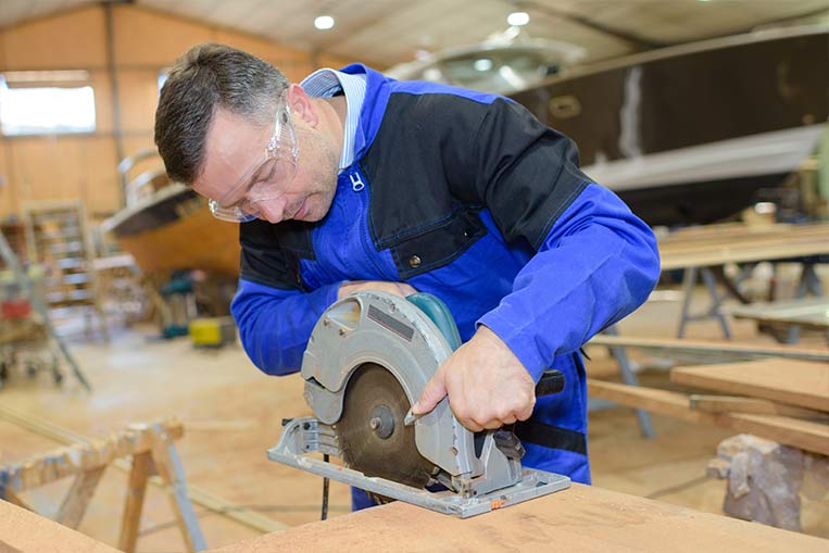 Jobs 2 Job Tischler